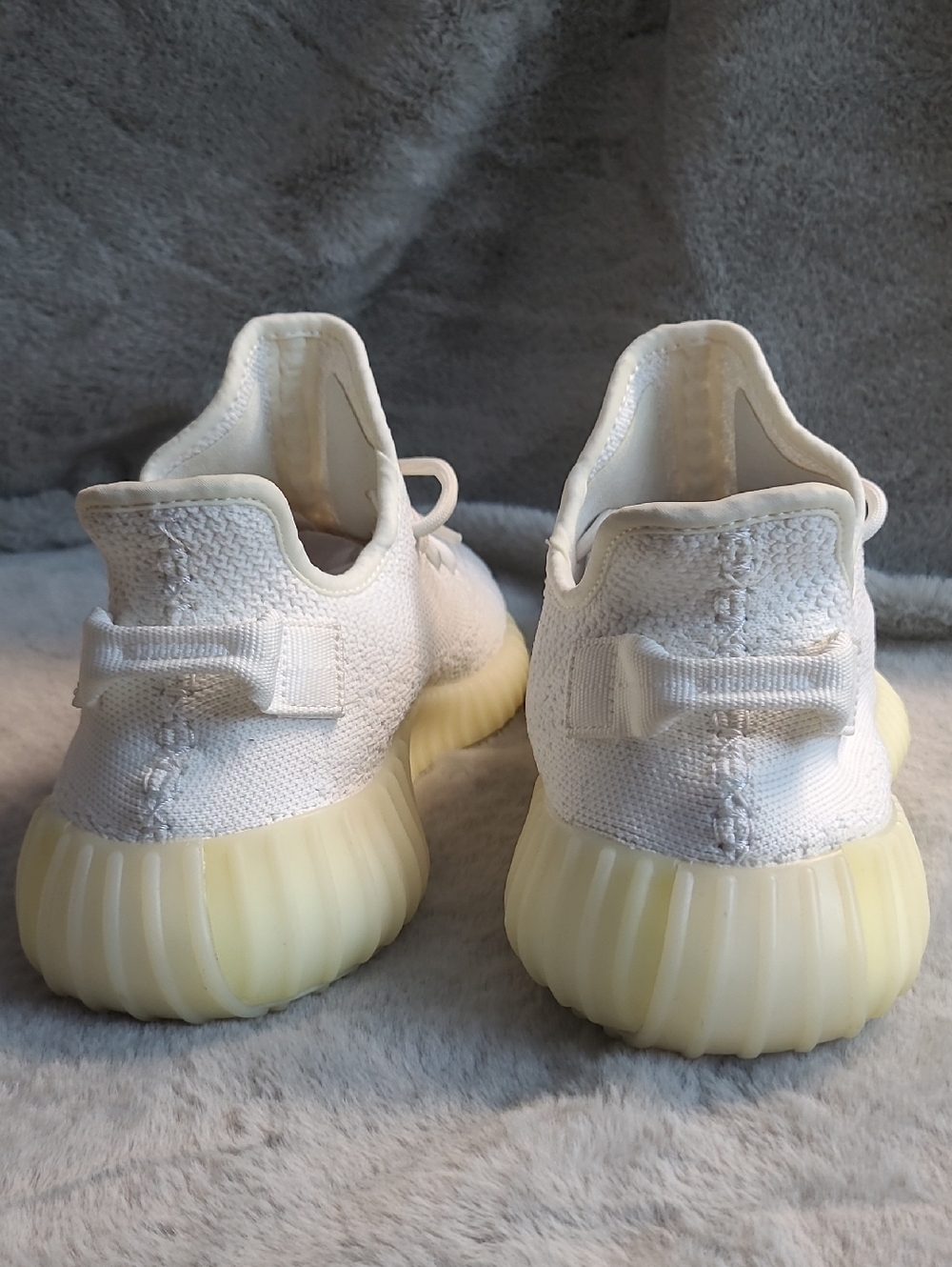 Adidas Yeezy 350 V2 Boost Shoes Mens 11.5 / 46 - Picture 2 of 8
